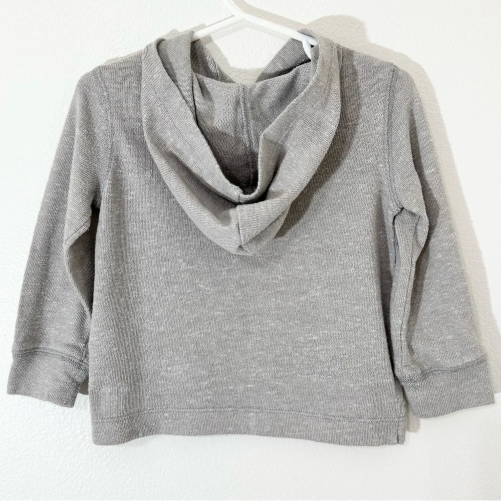 BABY GAP • TODDLER BOYS' SILVER LONG SLEEVE SNIT HOODIE - 2T - Picture 7 of 9